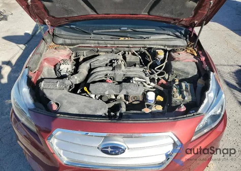 2015 Subaru Legacy 2.5I Premium z USA, uszkodzony, nr VIN 4S3BNAC63F3074035